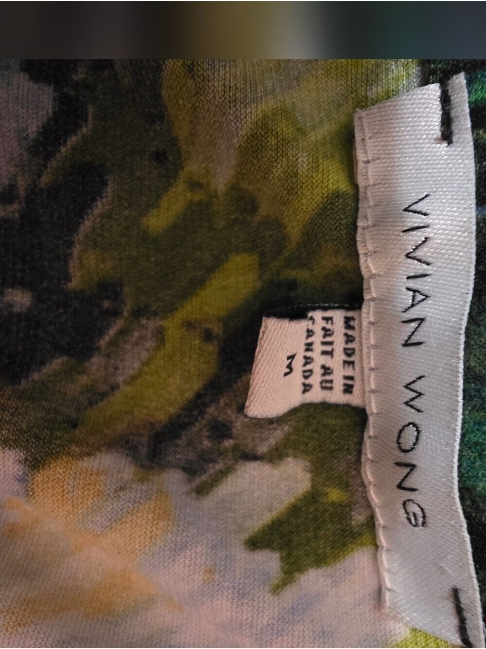 4/$97 Canadian Vivian Wong Abstract Brushstroke Button-Front Top - Picture 3 of 14